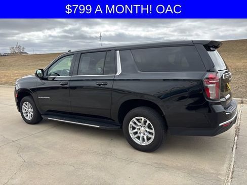 Used 2024 Chevrolet Suburban LT AWD/4WD image 5