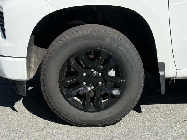 Used 2026 Chevrolet Silverado 1500 RST AWD/4WD image 8