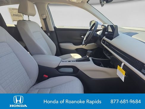 New 2026 Honda HR-V LX image 17