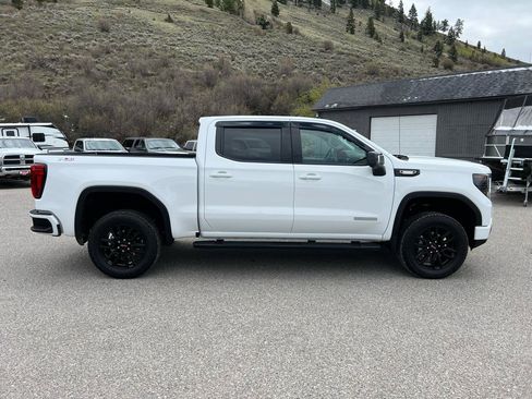 Used 2025 GMC Sierra 1500 Elevation AWD/4WD image 7