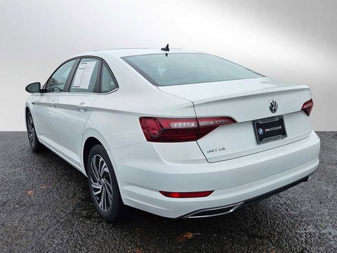 Used 2020 Volkswagen Jetta SEL Premium image 5