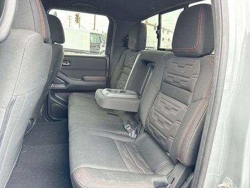 Used 2023 Nissan Frontier Pro-X w/ Tow Package RWD image 23