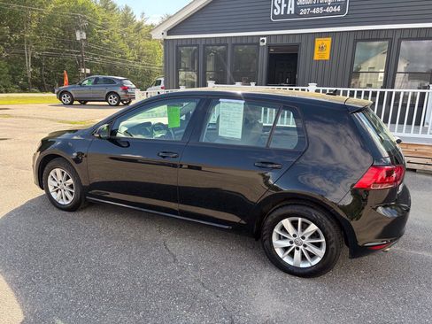 Used 2015 Volkswagen Golf S FWD image 4