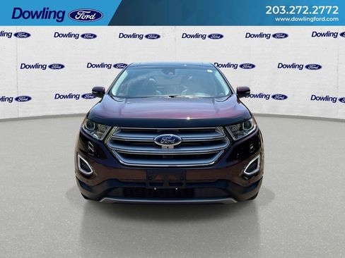 Used 2018 Ford Edge Titanium w/ Equipment Group 302A AWD/4WD image 3