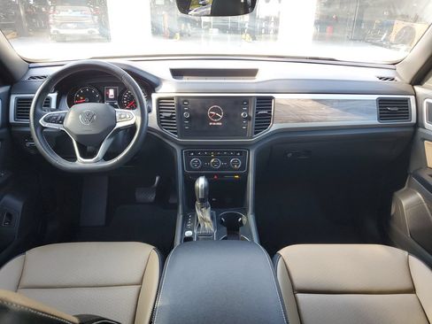 Used 2021 Volkswagen Atlas Cross Sport SE FWD image 10