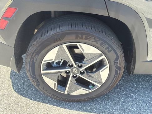 Certified 2025 Hyundai Tucson SEL image 17