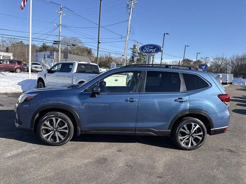 Used 2023 Subaru Forester Limited image 2