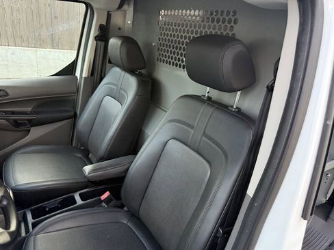 Used 2020 Ford Transit Connect XL image 22