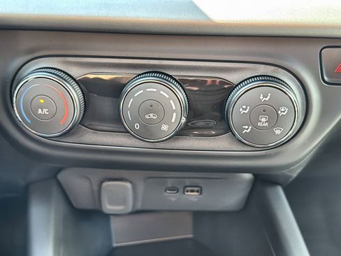 New 2026 Chevrolet Trax LS image 20