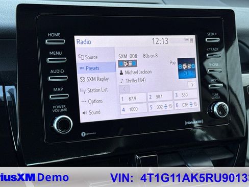 Used 2024 Toyota Camry SE image 32