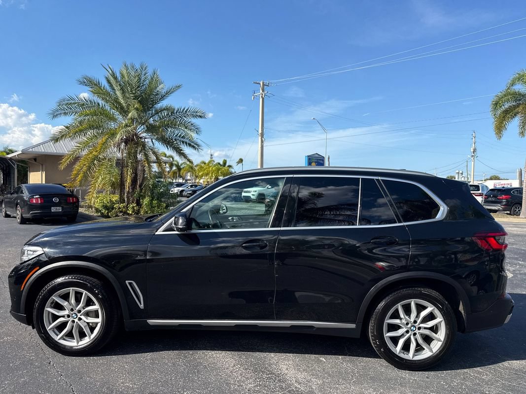 Used 2020 BMW X5 xDrive40i w/ Convenience Package AWD/4WD image 2