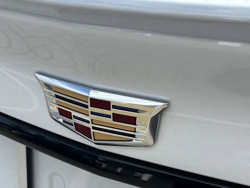 New 2026 Cadillac CT5 Sport w/ LPO, ONYX Package image 9