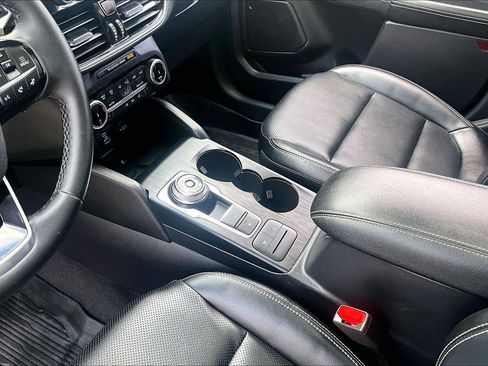 Used 2022 Ford Escape SEL w/ Technology Package AWD/4WD image 14
