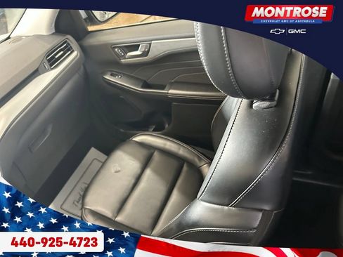 Used 2024 Ford Escape Platinum AWD/4WD image 26