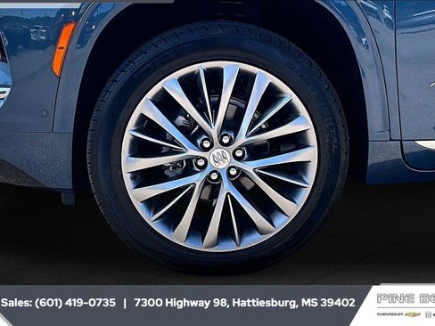 New 2026 Buick Enclave Avenir w/ Super Cruise Package AWD/4WD image 7