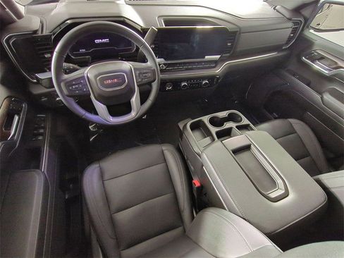 Certified 2024 GMC Sierra 1500 SLT image 10