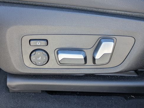 Used 2021 BMW X3 sDrive30i w/ M Sport Package RWD image 19