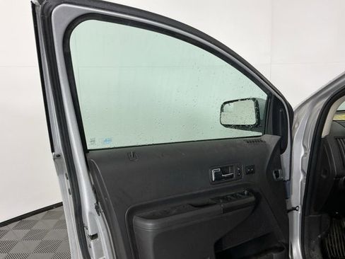 Used 2009 Ford Edge Limited image 9