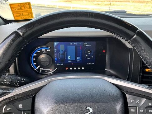 Used 2023 Ford Bronco Badlands image 13