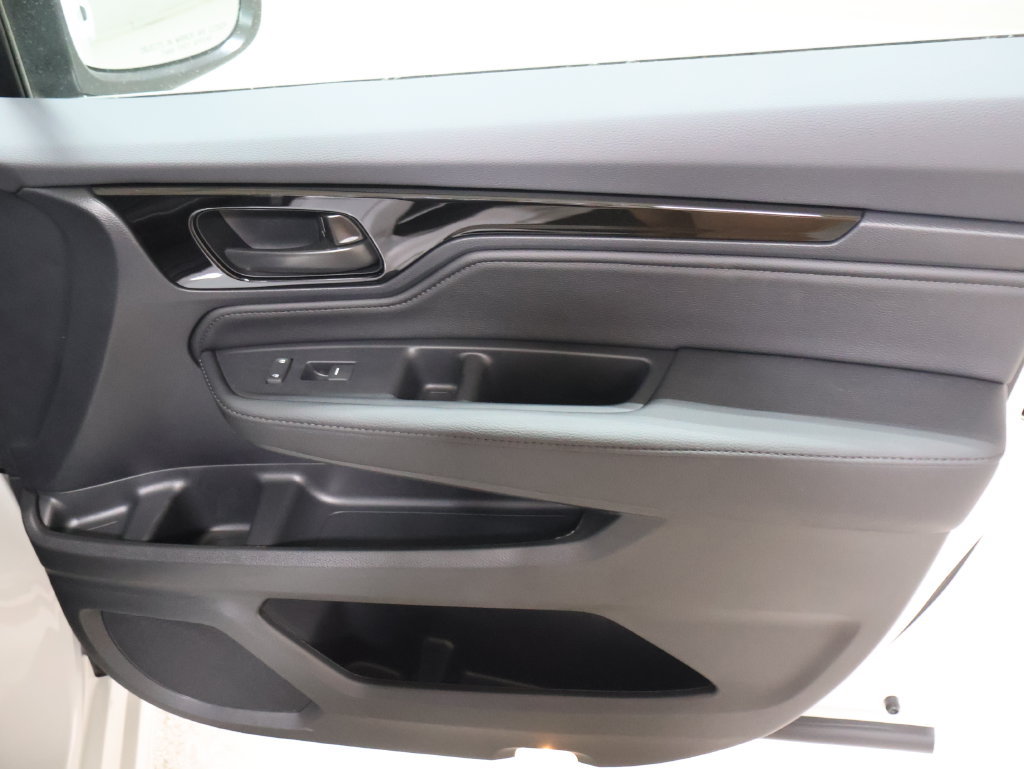 New 2027 Honda Odyssey Touring image 17