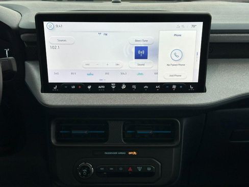 New 2025 Ford Maverick XLT w/ XLT Luxury Package image 7