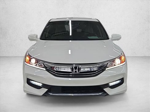 Used 2016 Honda Accord EX-L image 2