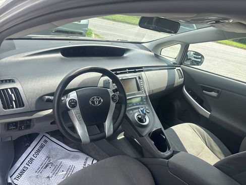 Used 2011 Toyota Prius Three w/ Solar Roof Pkg FWD image 20
