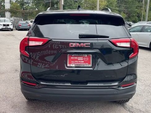 Used 2022 GMC Terrain SLE w/ Driver Convenience Package image 26