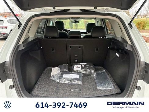 New 2026 Volkswagen Taos SE image 16