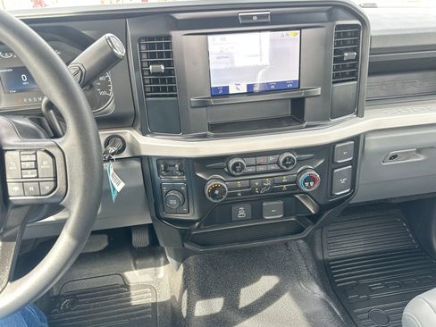 New 2026 Ford F550 4x4 Regular Cab Super Duty image 17