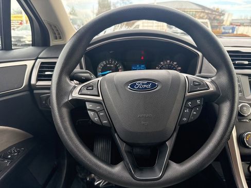 Used 2017 Ford Fusion S image 25