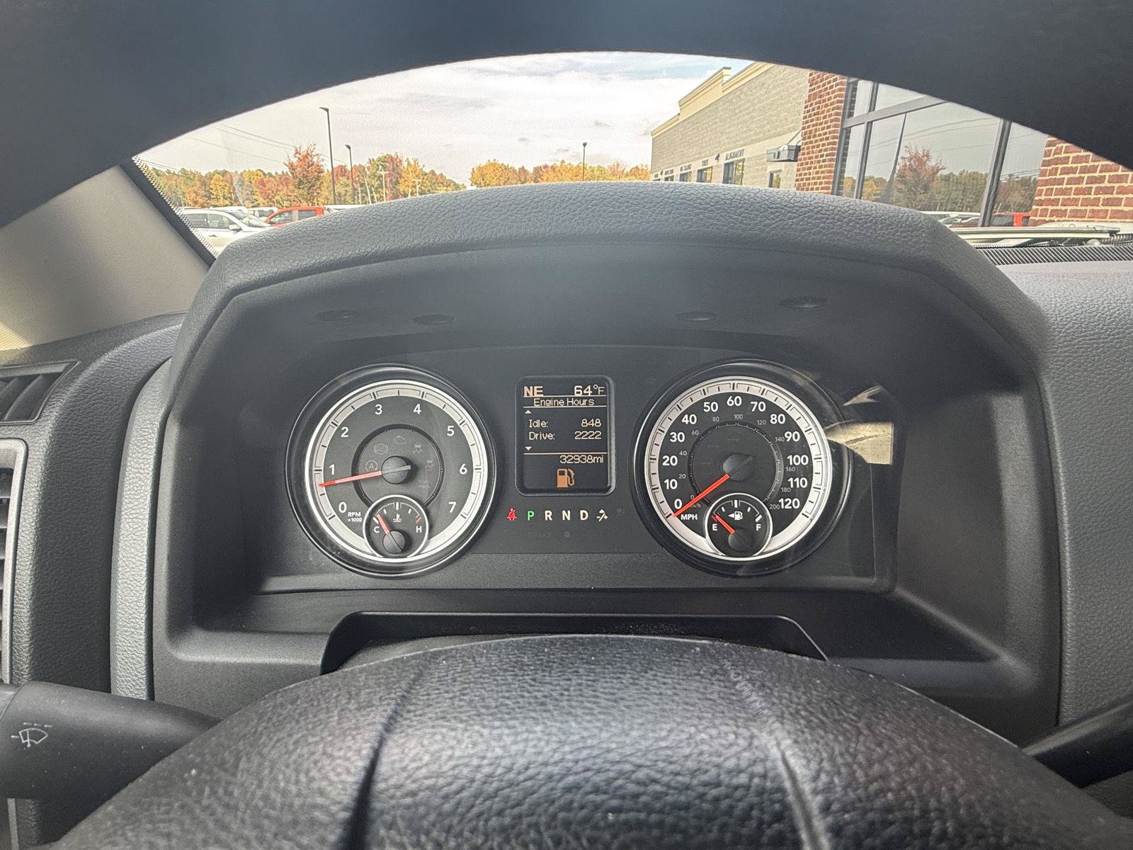 Used 2015 RAM 2500 Tradesman w/ Power & Remote Entry Group AWD/4WD image 9