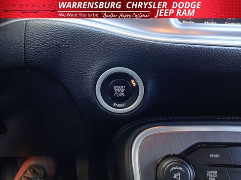 Used 2015 Dodge Challenger R/T w/ Quick Order Package 28B R/T image 25