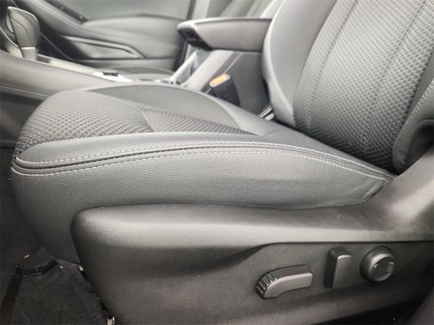 Used 2023 Subaru Forester Premium image 11