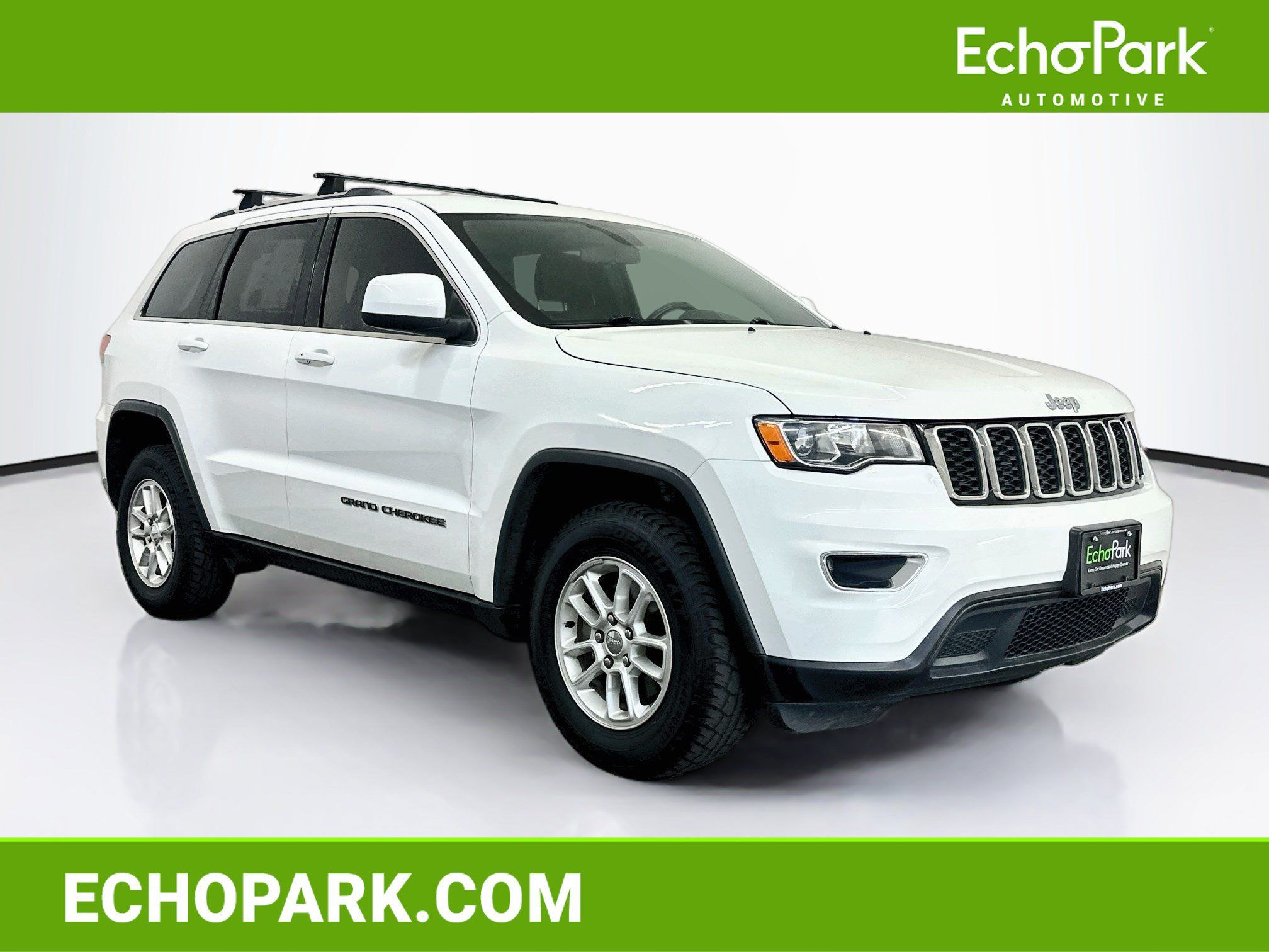 Used 2018 Jeep Grand Cherokee Laredo AWD/4WD image 1