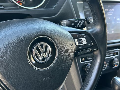 Used 2019 Volkswagen Tiguan SE FWD image 27