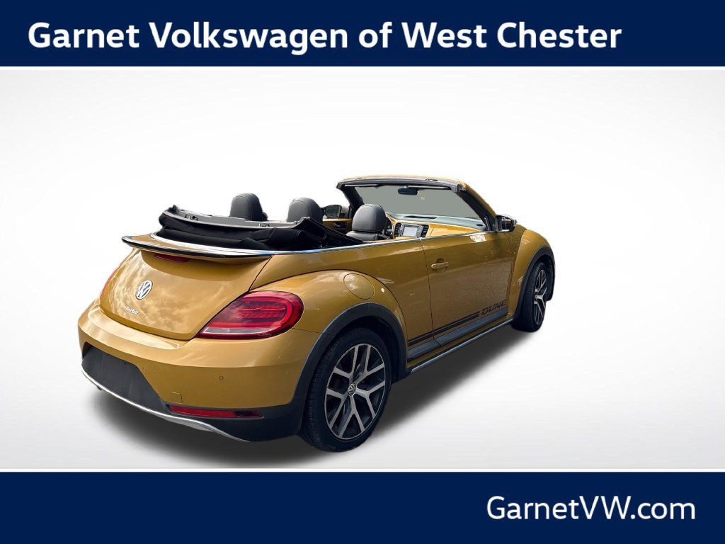 Used 2017 Volkswagen Beetle 1.8T Dune FWD image 5