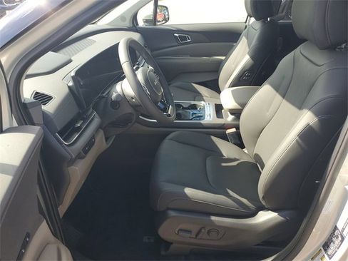 New 2026 Kia Carnival SX image 27