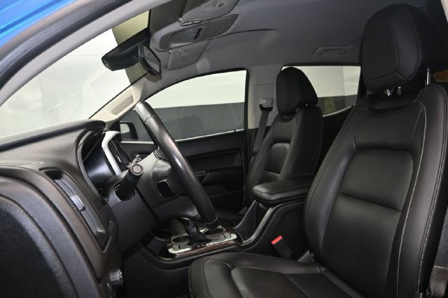 Used 2022 GMC Canyon Elevation w/ Elevation Premium Package RWD image 9