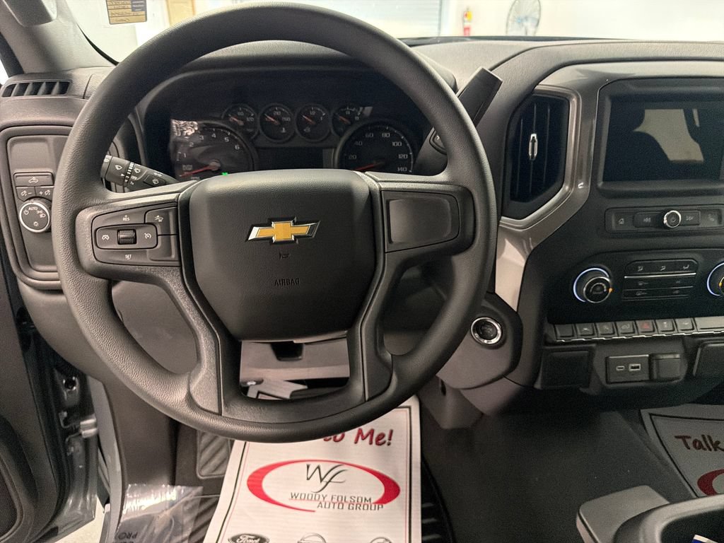 New 2026 Chevrolet Silverado 1500 Custom RWD image 17