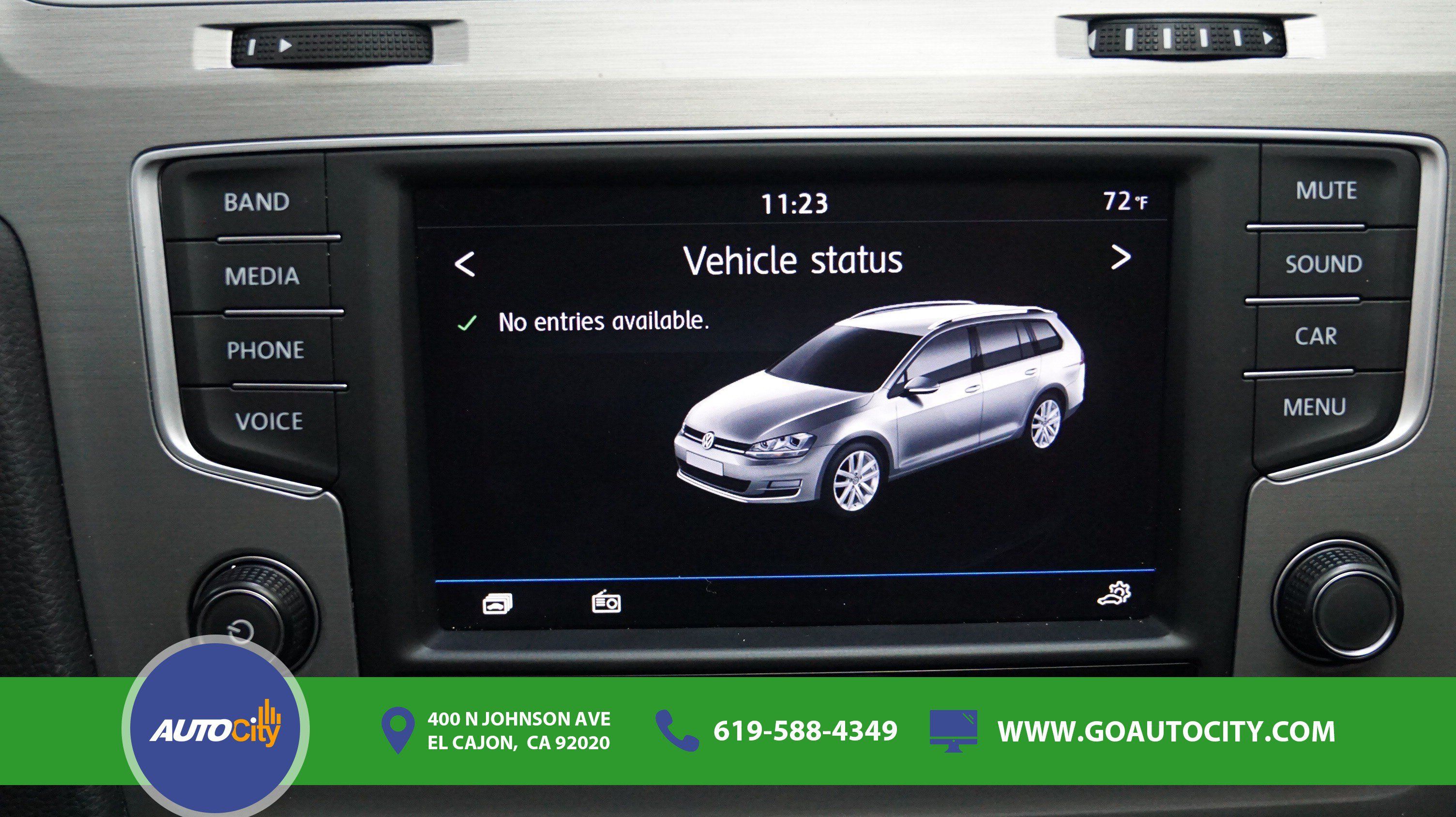 Used 2017 Volkswagen Golf S AWD/4WD image 22