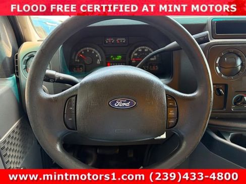 Used 2016 Ford E-350 and Econoline 350 Super Duty RWD image 7
