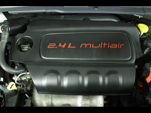 Used 2022 Jeep Compass Latitude w/ Convenience Group image 16