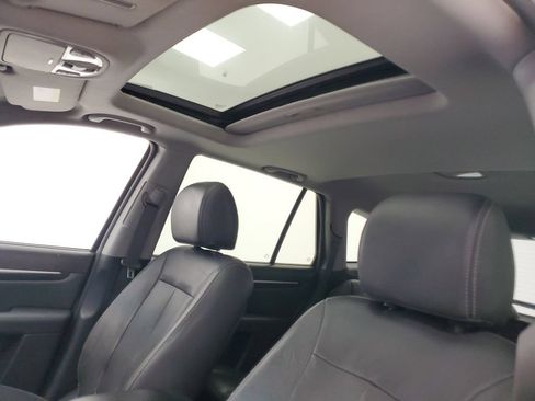 Used 2009 Hyundai Santa Fe Limited w/ Navigation Pkg 5 FWD image 22
