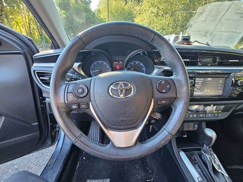 Used 2016 Toyota Corolla S FWD image 24