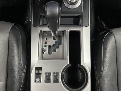 Used 2022 Toyota 4Runner SR5 Premium image 24