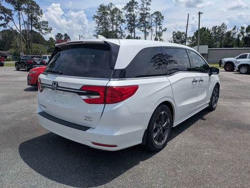 Used 2022 Honda Odyssey Elite image 4