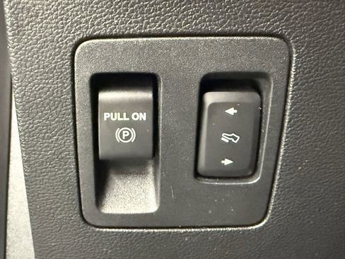 Used 2020 Ford F150 Raptor w/ Equipment Group 802A Luxury image 25