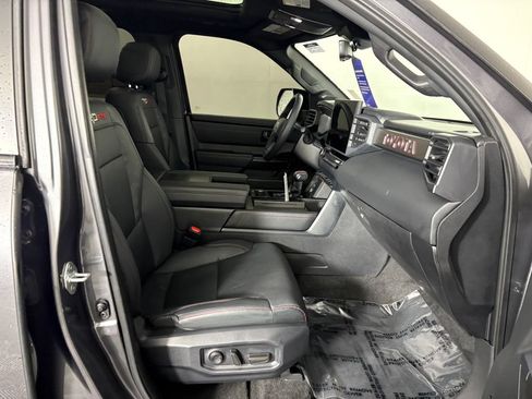 Used 2025 Toyota Sequoia TRD Pro AWD/4WD image 41
