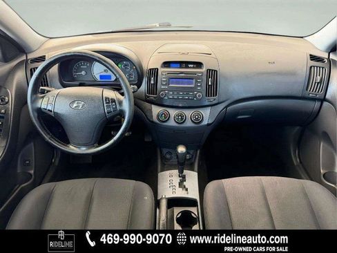 Used 2009 Hyundai Elantra SE FWD image 17
